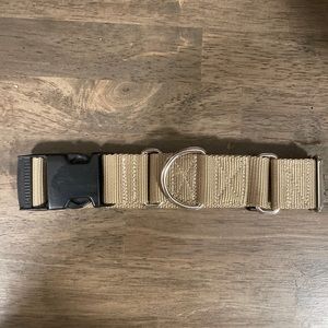 Heavy duty martingale collar